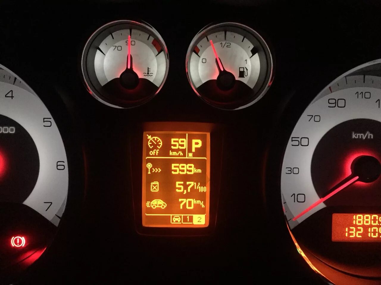 Контрольные приборы индикаторы пежо 307. Пежо 308 загорелся значок. Аварийный режим акпп пежо 308. Коробка передач в аварийном режиме. Аварийный режим двигателя.