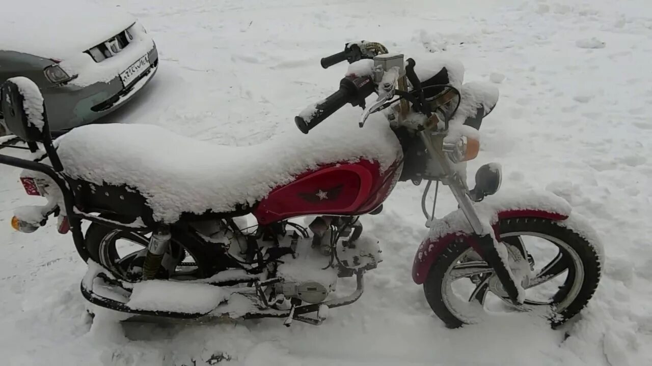 Почему не заводится мопед альфа. Мопед Альфа зимой. Альфа 110 зимой. Мотоцикл Альфа зимой. Мотоцикл Альфа на зиме.