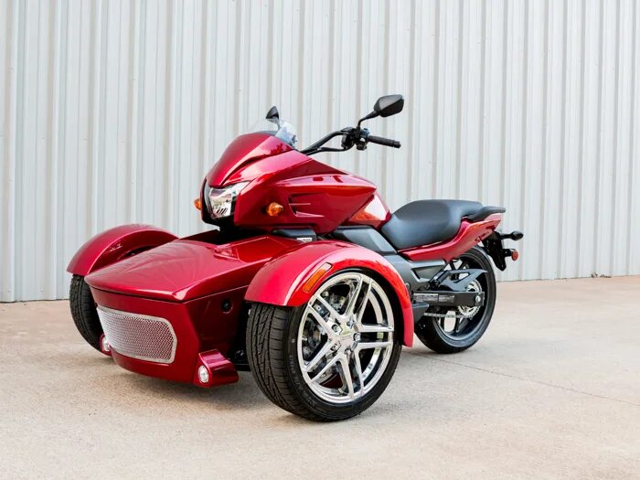 Куплю трицикл б у. Трехколесный мотоцикл Хонда. Трицикл Arcimoto SRK. Honda Hornet Reverse Trike.