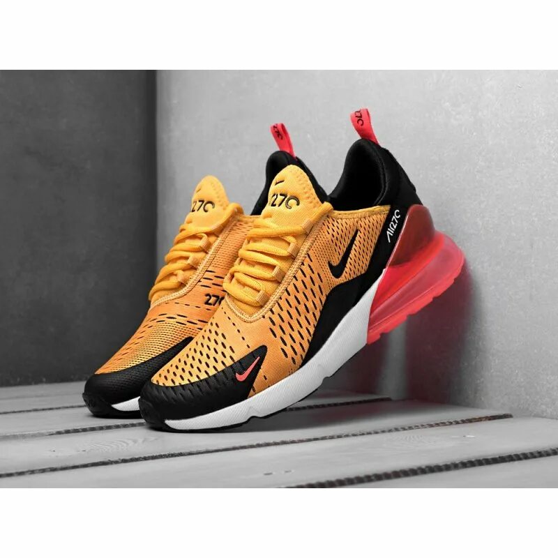 Аир 270 мужские. Nike Air Max 270. Nike Air Max 270 оранжевые. Nike Air Max 270 желтые. Кроссовки найк Air Max 270.