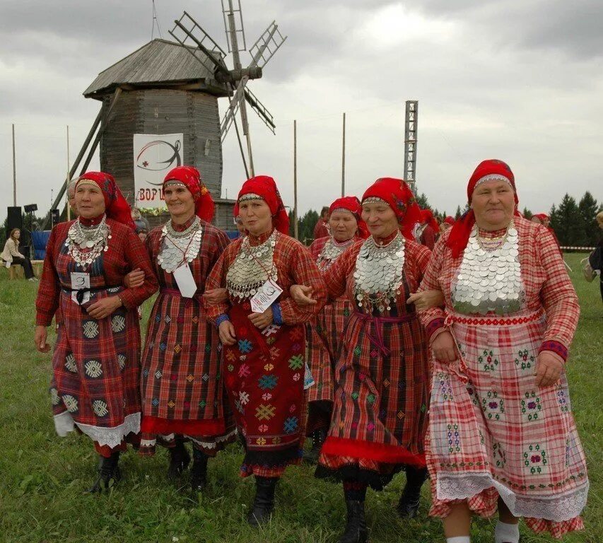 Финно-Удмуртская группа. Финно-угорская (Коми-пермяки, удмурты, марийцы, манси) Прикамья. Д Лудорвай Завьяловского района Удмуртской Республики. Удмурты финно угры.