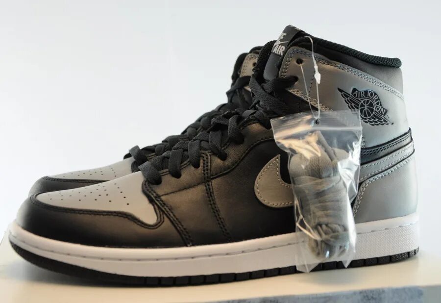 Nike Air Jordan 1 High og Shadow. Nike Air Jordan 1 High Shadow. Nike Air Jordan 1 Shadow. Nike Air Jordan 1 High Shadow 2.0.