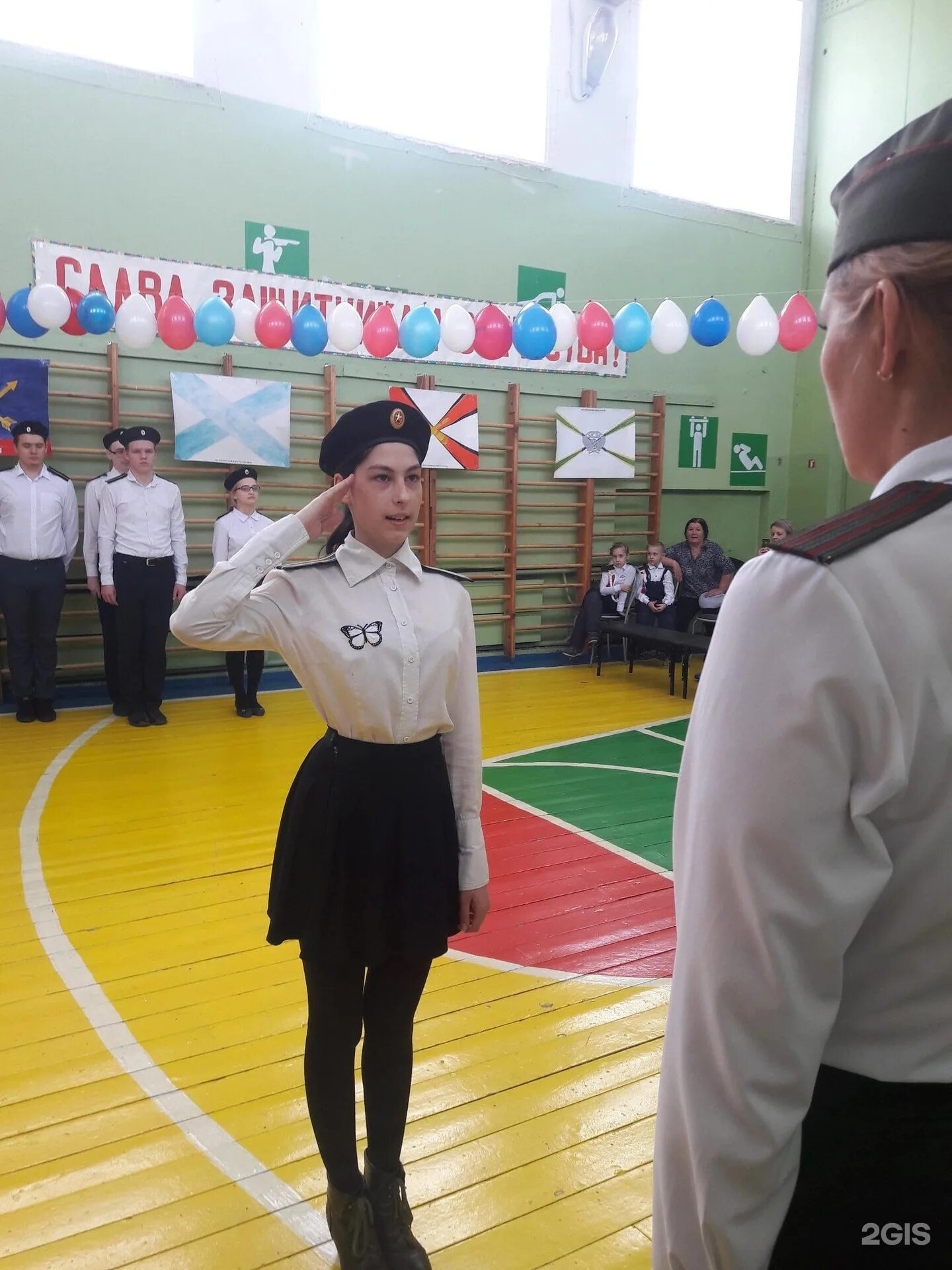 Мининская школа. Исетская школа 1. Школа минино поселок. Школа 52 тюмень. Школа в минино красноярский край.