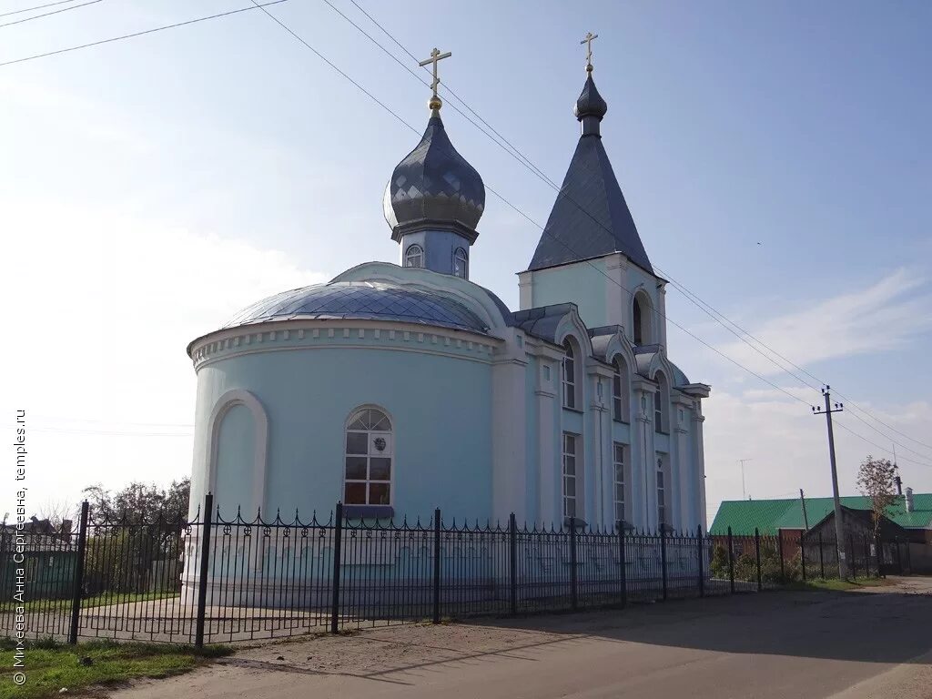 Тросна сити в контакте. Церковь Тросна Орловская. Поселок Тросна Орловской области. Тросна Церковь Орл обл. Тросна Сити Орловской области.