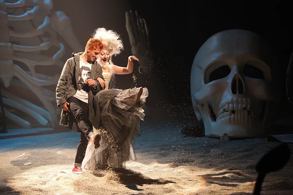 тюз спб спектакль. бедные люди достоевский спектакль. тюз брянцева билеты. тюз брянцева билеты. тюз санкт-петербург летучкина любовь.