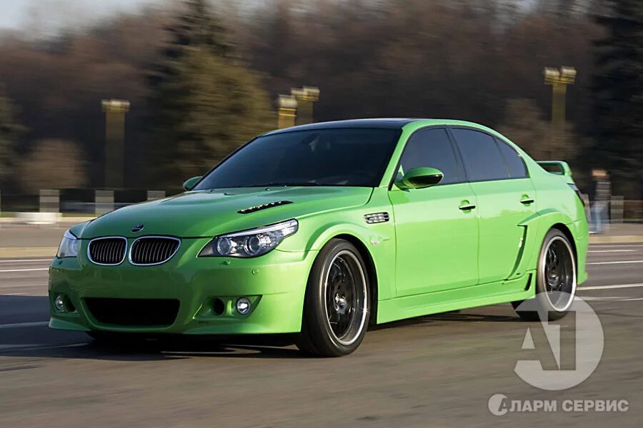 BMW e60 зеленая. BMW e60 зеленый мат. BMW m5 e60 Green. BMW m5 салатовая. М5 хаманн