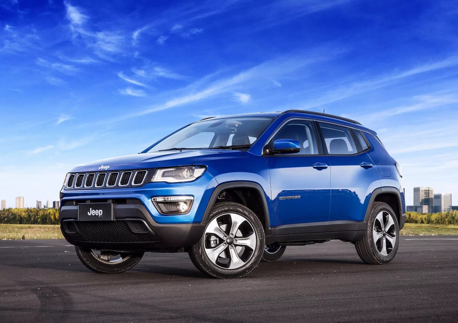 Кроссовер цвета. Jeep Compass синий. Jeep Compass 2016. SUV Jeep Compass. Jeep Compass 2022.