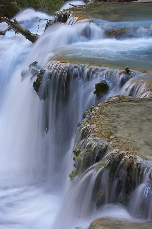 Водопады. Живая природа. Живые водопады. Весенний водопад. Песня поющие водопады