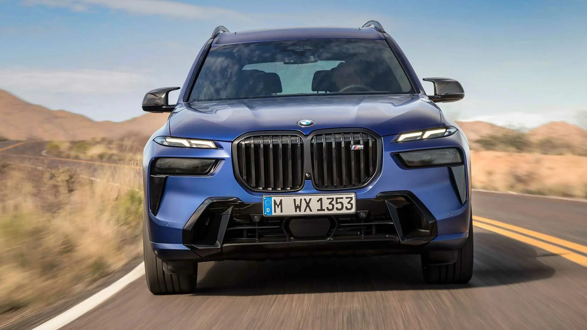 Новая икс 7. BMW x7 2023. BMW x7 m60i. BMW x7 2022. Новая БМВ x7 2023.