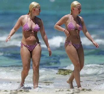 Elisha Cuthbert Looking Thicc In A Bikini - Famous Nipple.