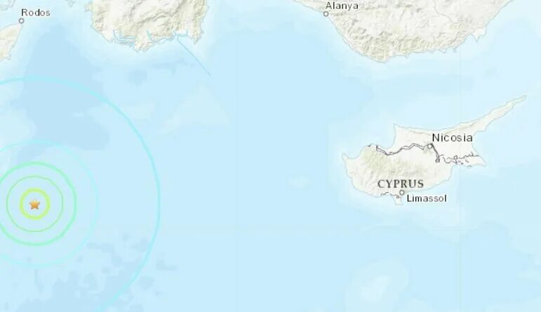 Сколько баллов турции. Турция землетрясение сейчас на карте. Кипр сейсмическая активность. Карта землетрясений Кипр. Землетрясение Турция Кипр карта.