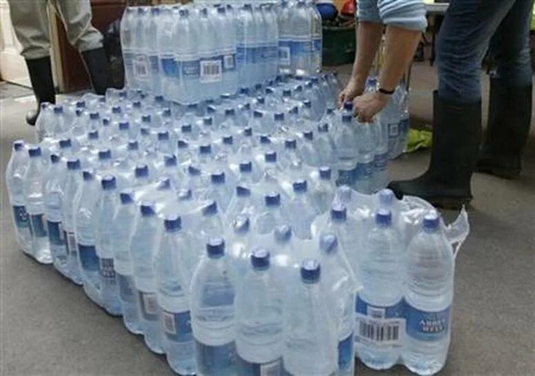 Вода питьевая бутилированная. Питьевое водоснабжение. Питьевая вода запасы. Питьевая вода запасы. Питьевая вода.