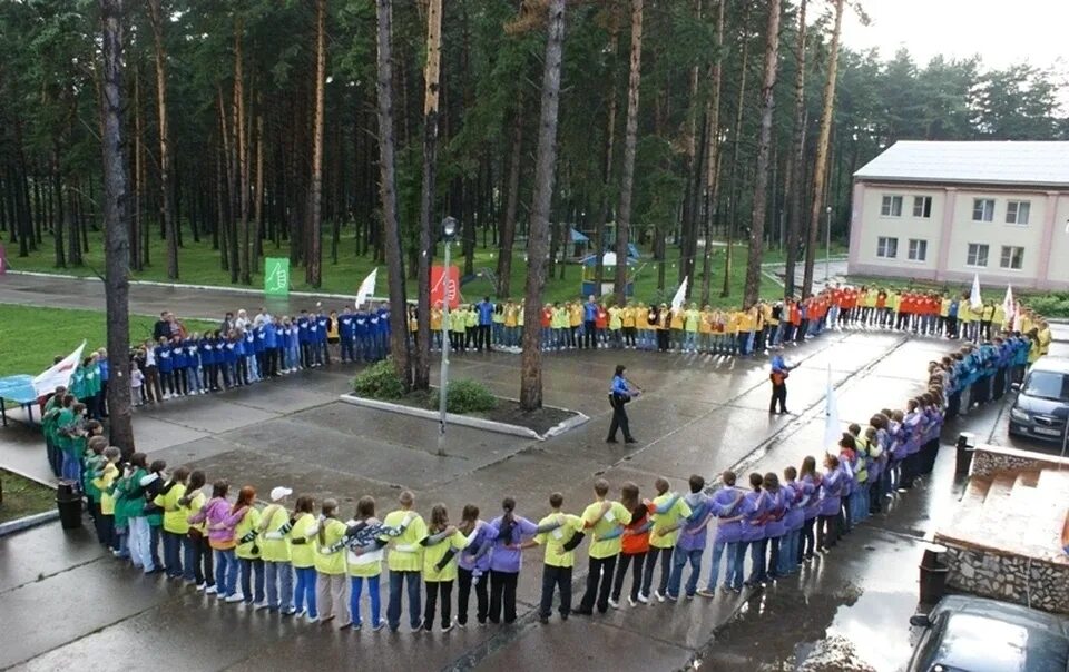 Дол газ. Лагерь пламя Кемеровская область. Детский лагерь РБС Кемерово. Лагерь пламя Старочервово. Лагерь пламя Кемерово Старочервово.