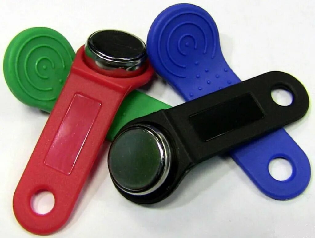 Универсальные ключи для домофонов. Ключ антифильтр домофонный ключ. Брелок mifare classic 1k. Домофонные ключи программа. Домофонный ключ метаком.