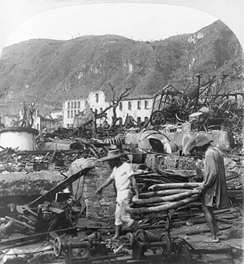 02. Крушение нормандия нью йорк 1942. 1947 год пожар в техас-сити. Сен-пьер мартиника. Затопление бостона патокой 15 января 1919 г.