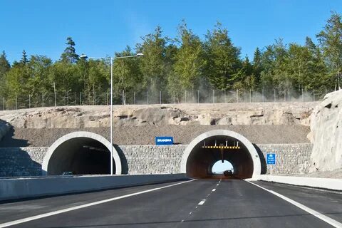 E18 Rodbol tunnel.jpg. 