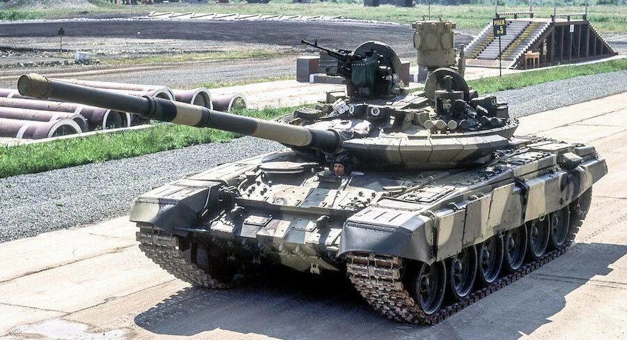 Т72. Танк т-72м1. Танк t72-m1. Т-72m1r. Танк т72 б3м Арена-м.