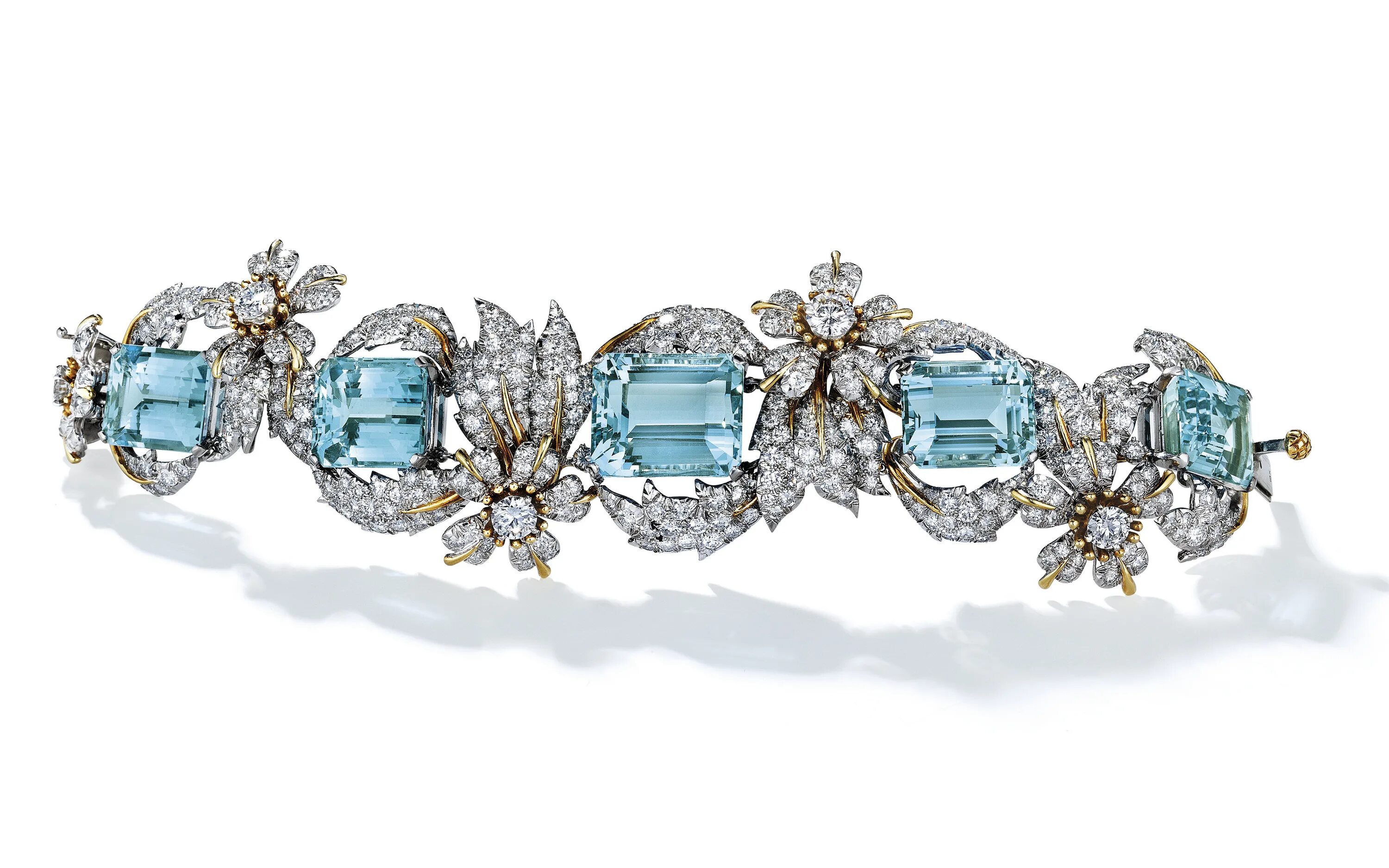 Драгоце 3 ые. Комплект Tiffany&co. Schlumberger. Украшения Пегги Рокфеллер. Аквамарин van Cleef Arpels.