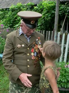 Дед воюет с внуком