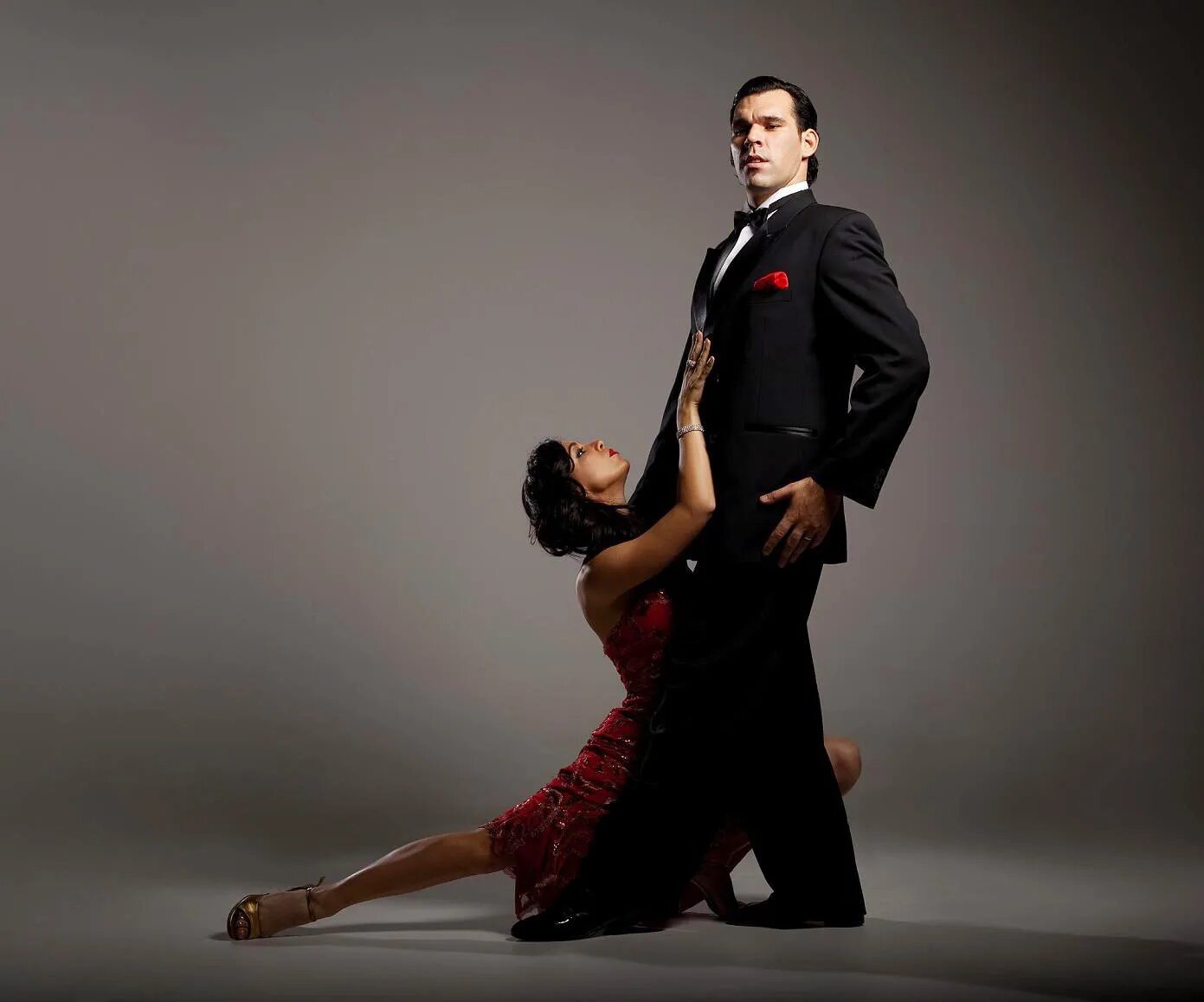 Tango private. Аргентинский танцор танго. Танго Орильеро. Аргентинский танцор танго Карлос Гарида.