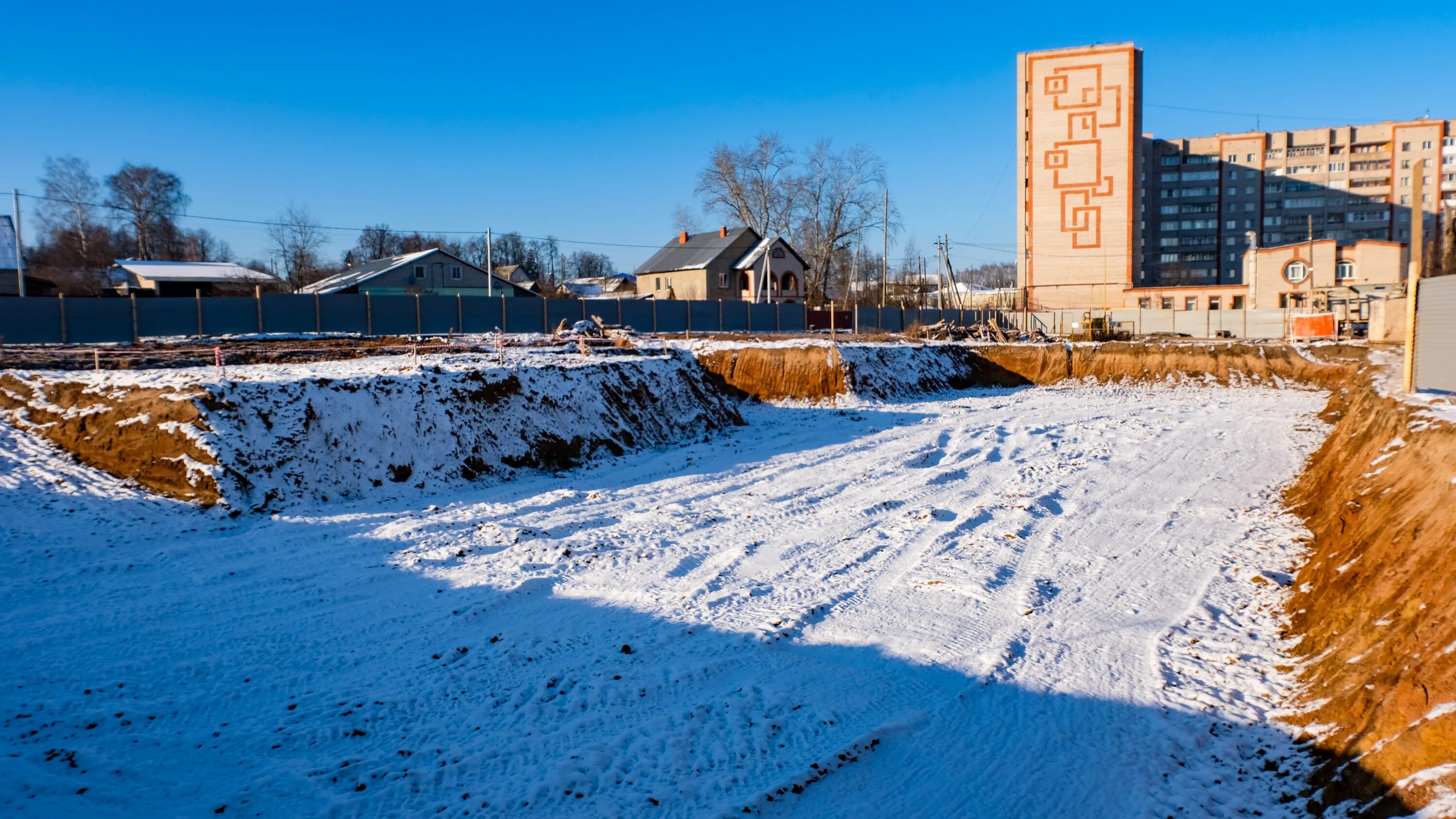 Тринити кемерово. Кирова 53 губкин. Тринити парк щелково каток. Тринити губкин. Тринити принт старый оскол.