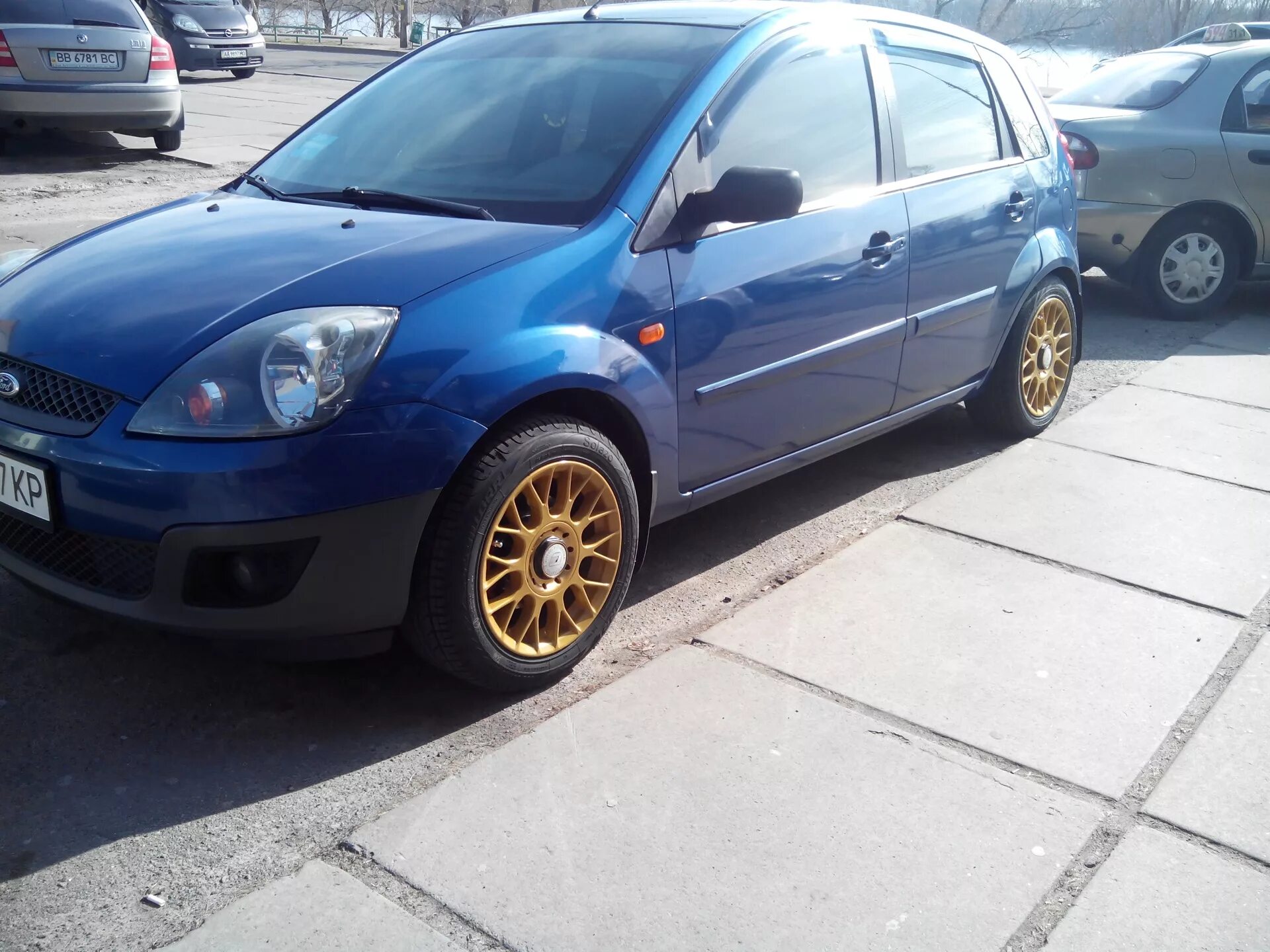Ford fiesta разболтовка. Ford fiesta 2006 1. Расверловка калес форд фокус 2. 4. Форд фокус 1 разболтовка r15.