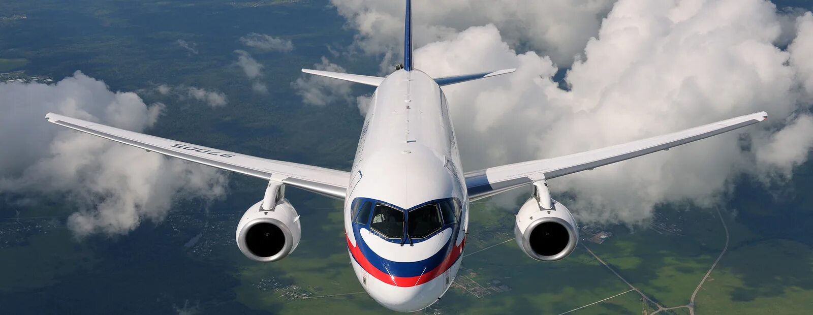 Суперджет 100. Sukhoi Superjet 100. SSJ-100 самолет. Пассажирский самолет Суперджет 100.
