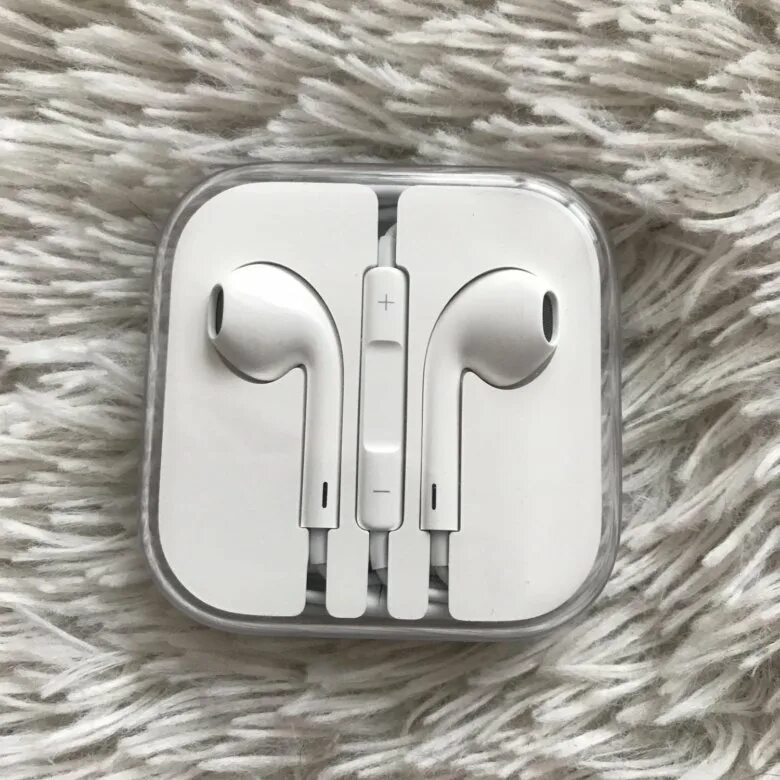 Наушники Apple Earpods оригинал. Наушники от айфона. Наушник оригинал айфон. Наушники айфон оригинал. Проводные наушники для айфона 15