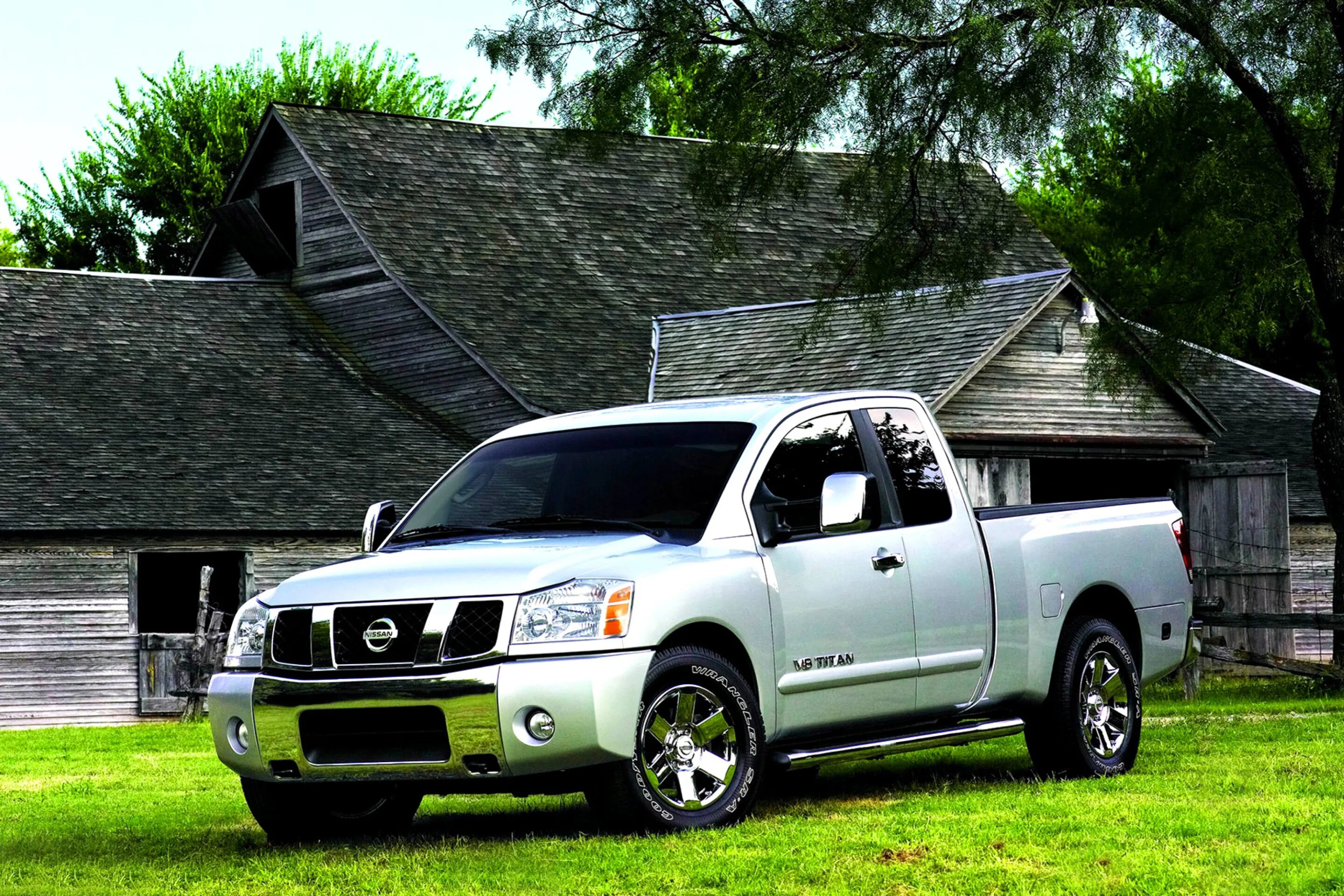 Как выглядит пикап. Nissan Titan. Nissan Titan v8. Ниссан Титан Кинг КЭБ. Ниссан Титан 2004.