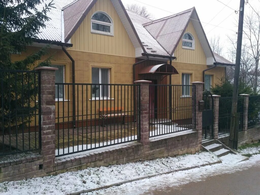 дом № 2 по улице парижской коммуны в смоленске. улица парижской коммуны смоленск. респект hotel ул. парижская коммуна смоленск отель.