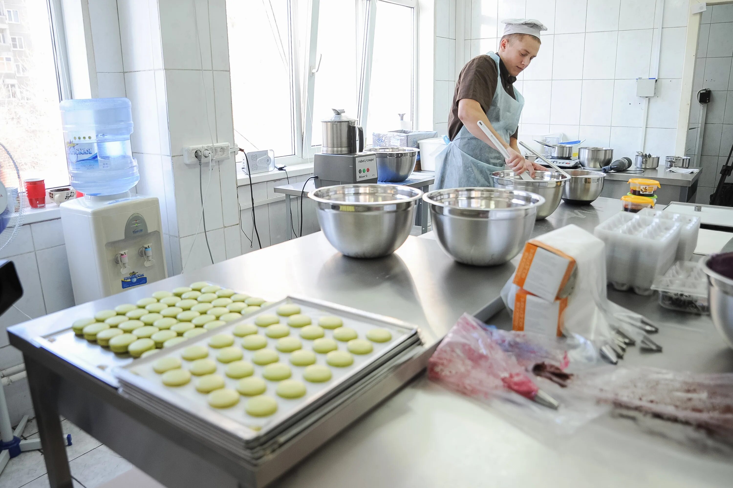 мастер классы по кондитерскому искусству бисквиты. шедевры кондитерского искусства на тему осени. дзержинского 32 кондитерский магазин. бийск магазин для кондитера иркутская 1. леберже кондитерская магазин.