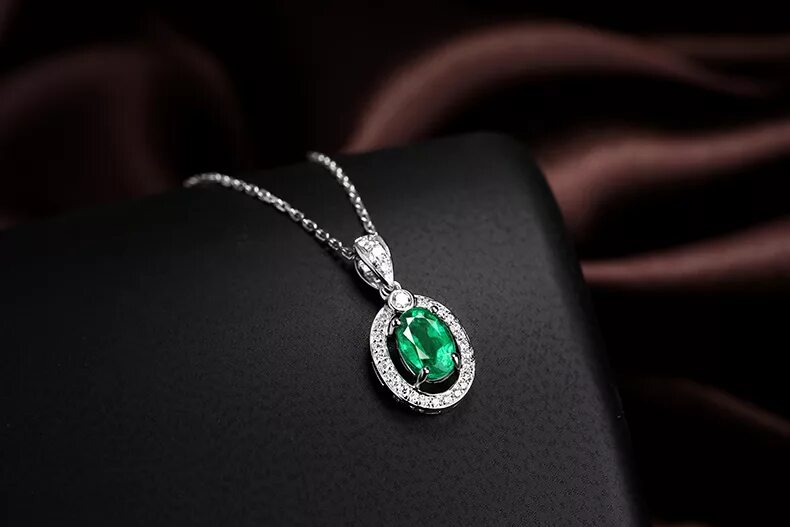 Подвеска с трилионом изумрудом в 16 карат. Wildberries подвеска из белого золота с изумрудом. Подвеска с белым золотом с изумрудом. Пандора кулон с изумрудом. Т141034236).