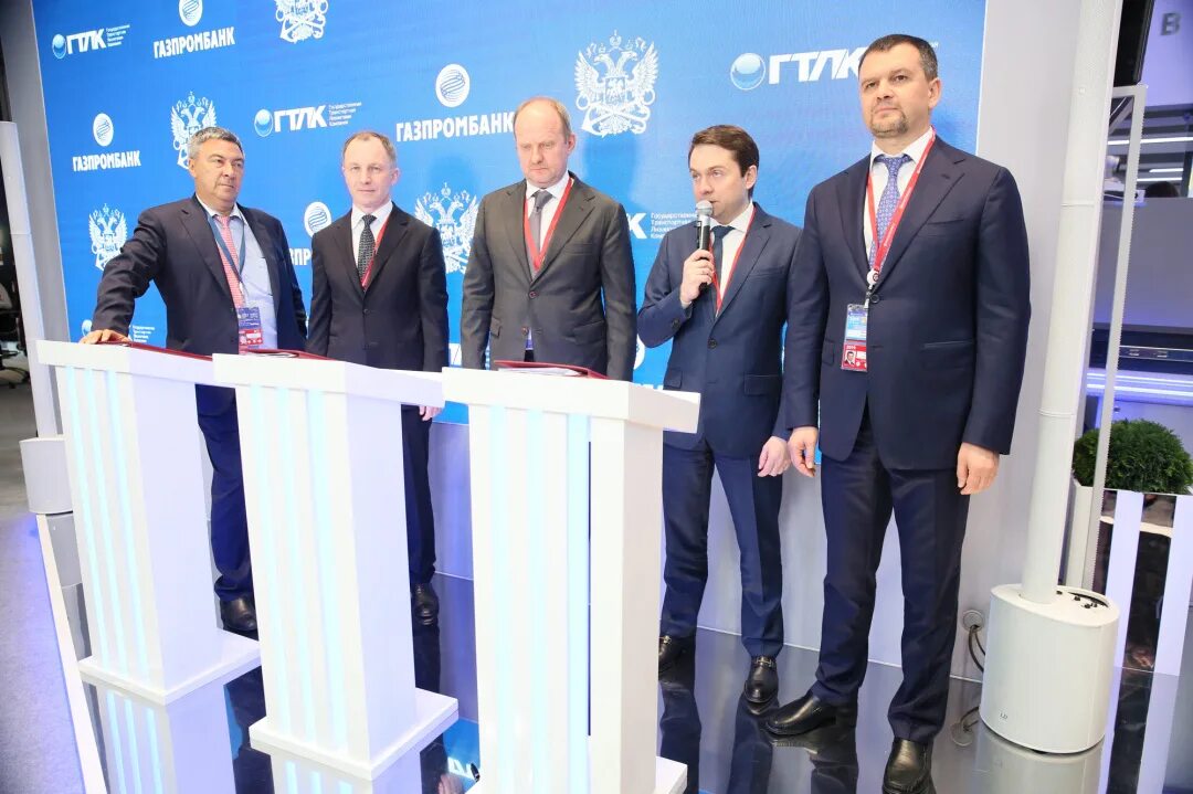Газпромбанк проспект ленина. Газпромбанк мурманск ленина 73. Газпромбанк мурманск проспект ленина 73. Газпромбанк мурманск ленина 73. Газпромбанк вологда.