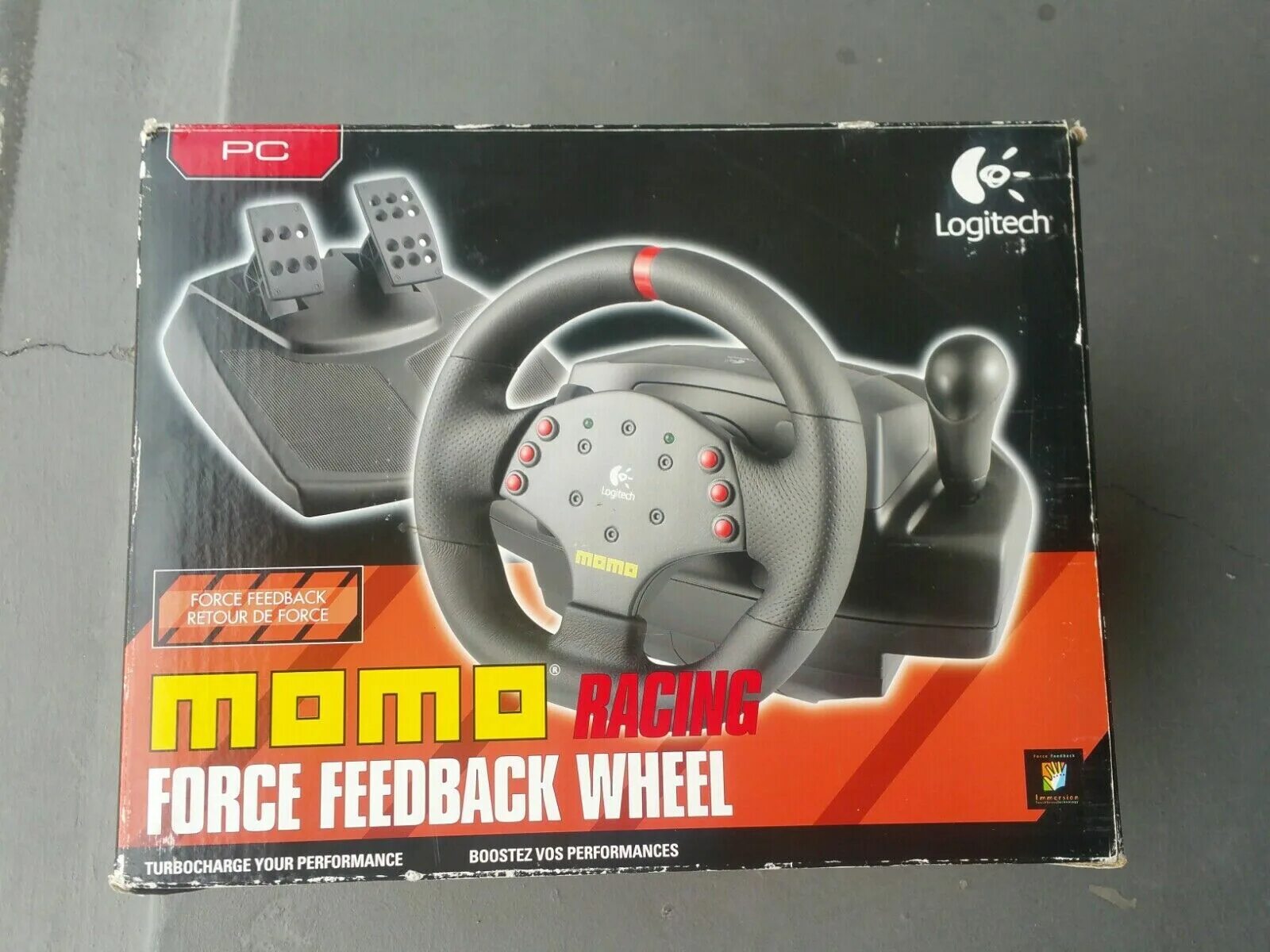 Драйвера на руль logitech momo racing. Logitech Momo Racing Force feedback Wheel. 3 Педаль Momo Racing. Logitech Momo Racing Force e-uh9. Logitech Momo с 3 педалями.