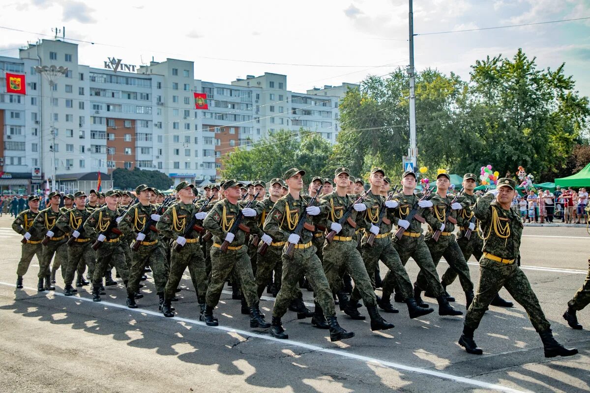 Армия приднестровья численность. Вооружённые силы ПМР. Приднестровская молдавская Республика армия. Армия Молдовы и армия ПМР. Солдаты ПМР.