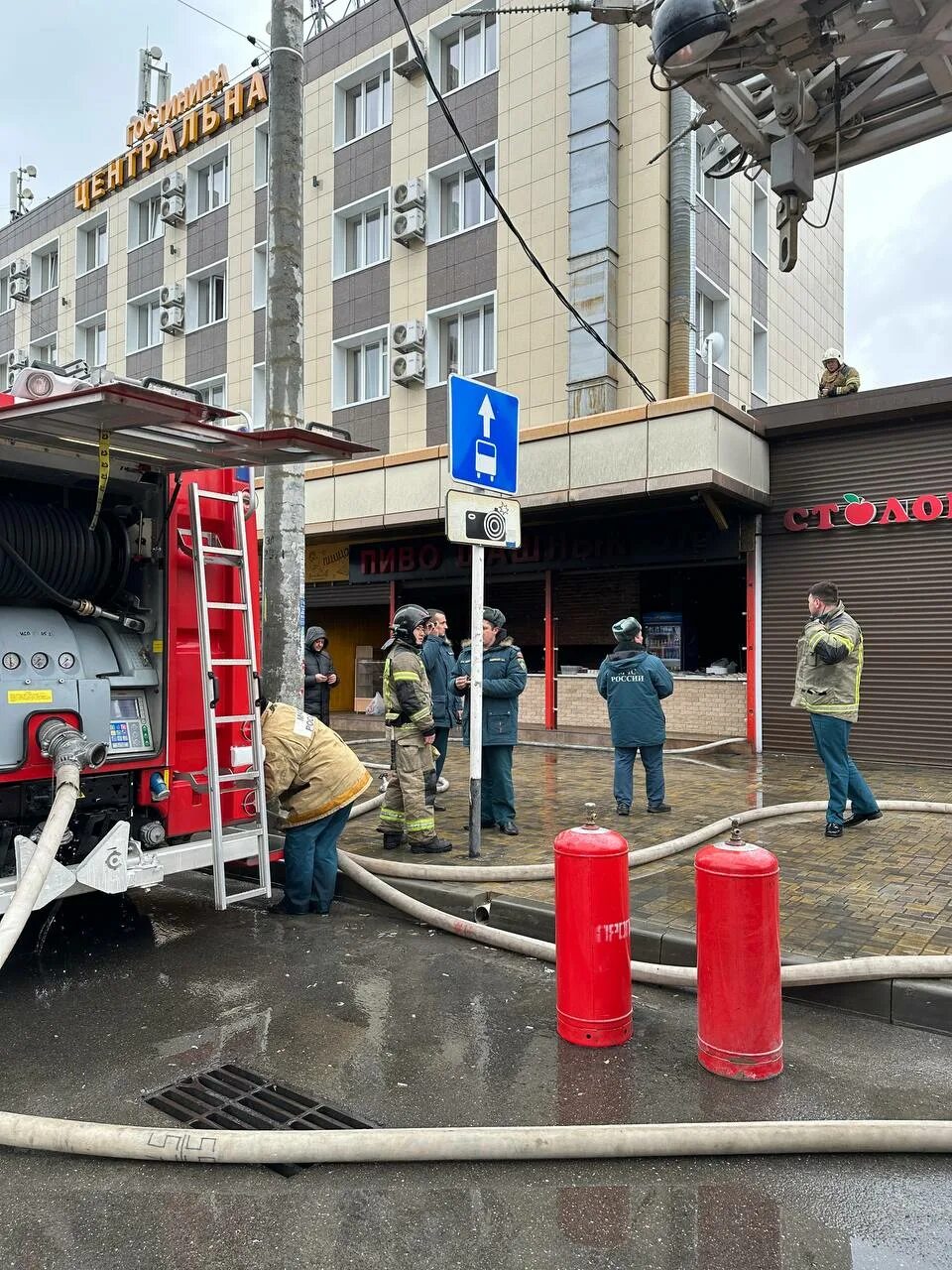 Пожар в Анапе 2023. Пожар в Анапе 2021. Анапа ражар. Горящее здание. Пожар в анапе 13 февраля 2024