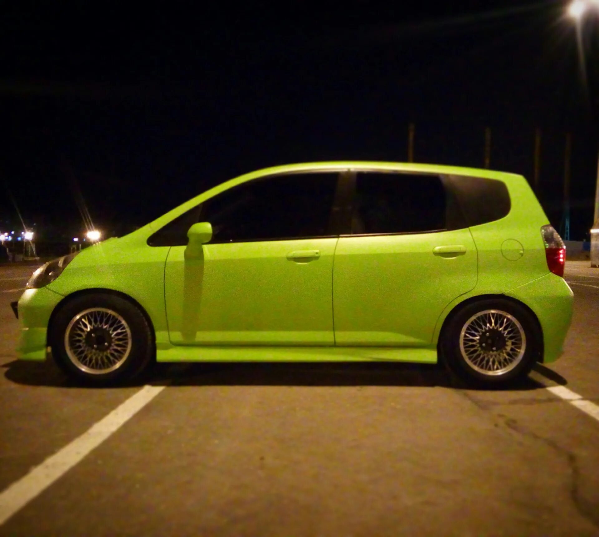 Р фит. Honda fit 2002. диск 17 дюймов на хонда фит. хонда фит на 17 дисках. хонда фит на 16 дисках.