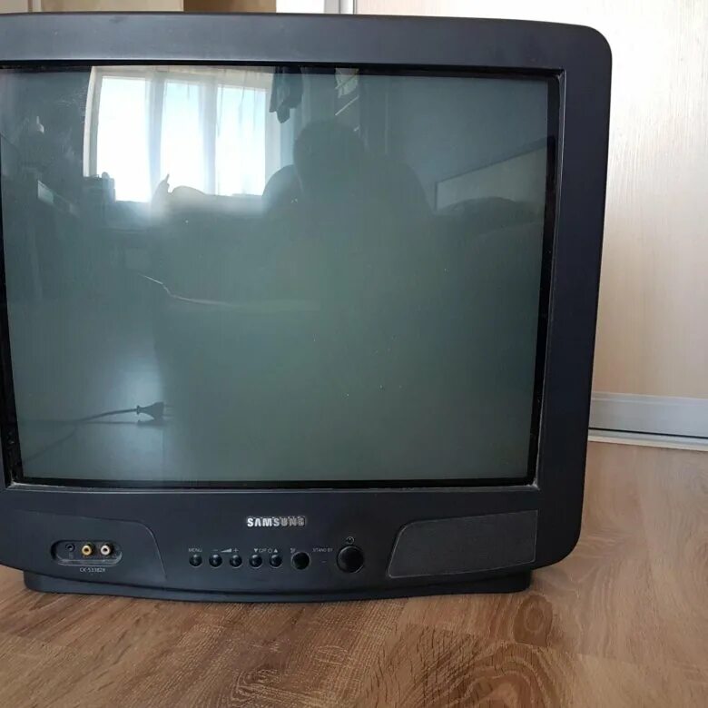 Телевизор самсунг кинескопный 2000. Кинескопный Samsung 54 см. Телевизор Samsung 1992. Телевизор самсунг 2002 года ламповый.