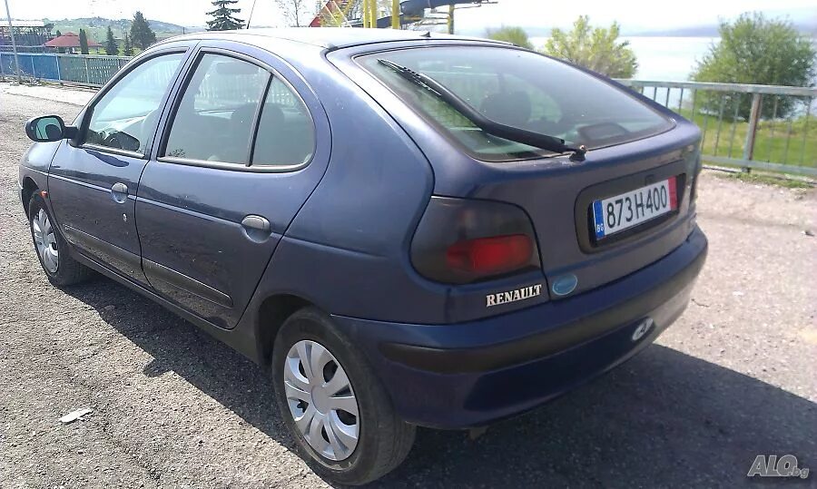 Рено Меган 1998 хэтчбек. Renault Megane 1.6. Рено Меган 1 хэтчбек. Рено Меган 1997.