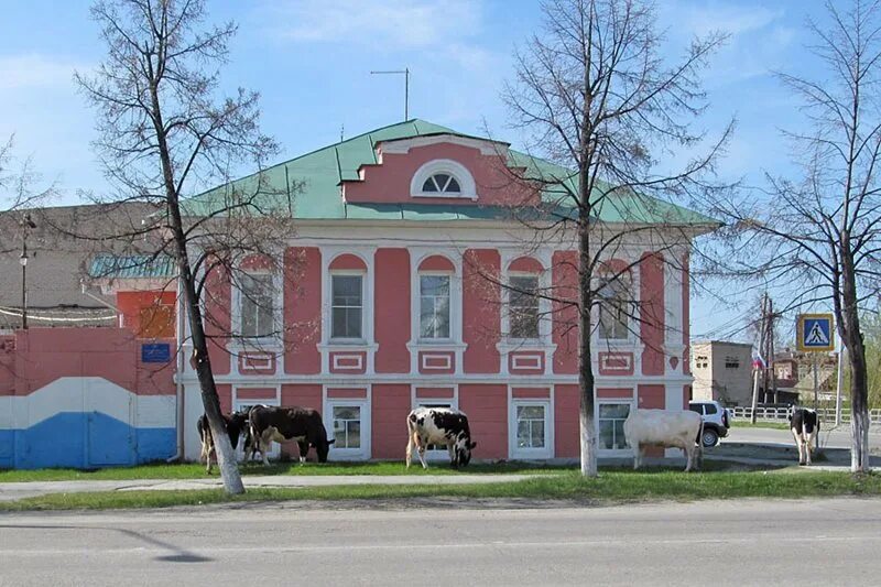 Касли ленина 27 фото. Каслинская 52 военкомат. Касли памятники. Каслинский историко-художественный музей. Радиозавод касли.