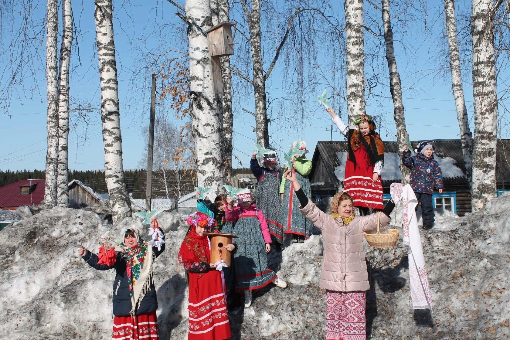 Обряд закликания весны Жаворонки. Жаворонки сороки заклички весны. Праздник встреча птиц.