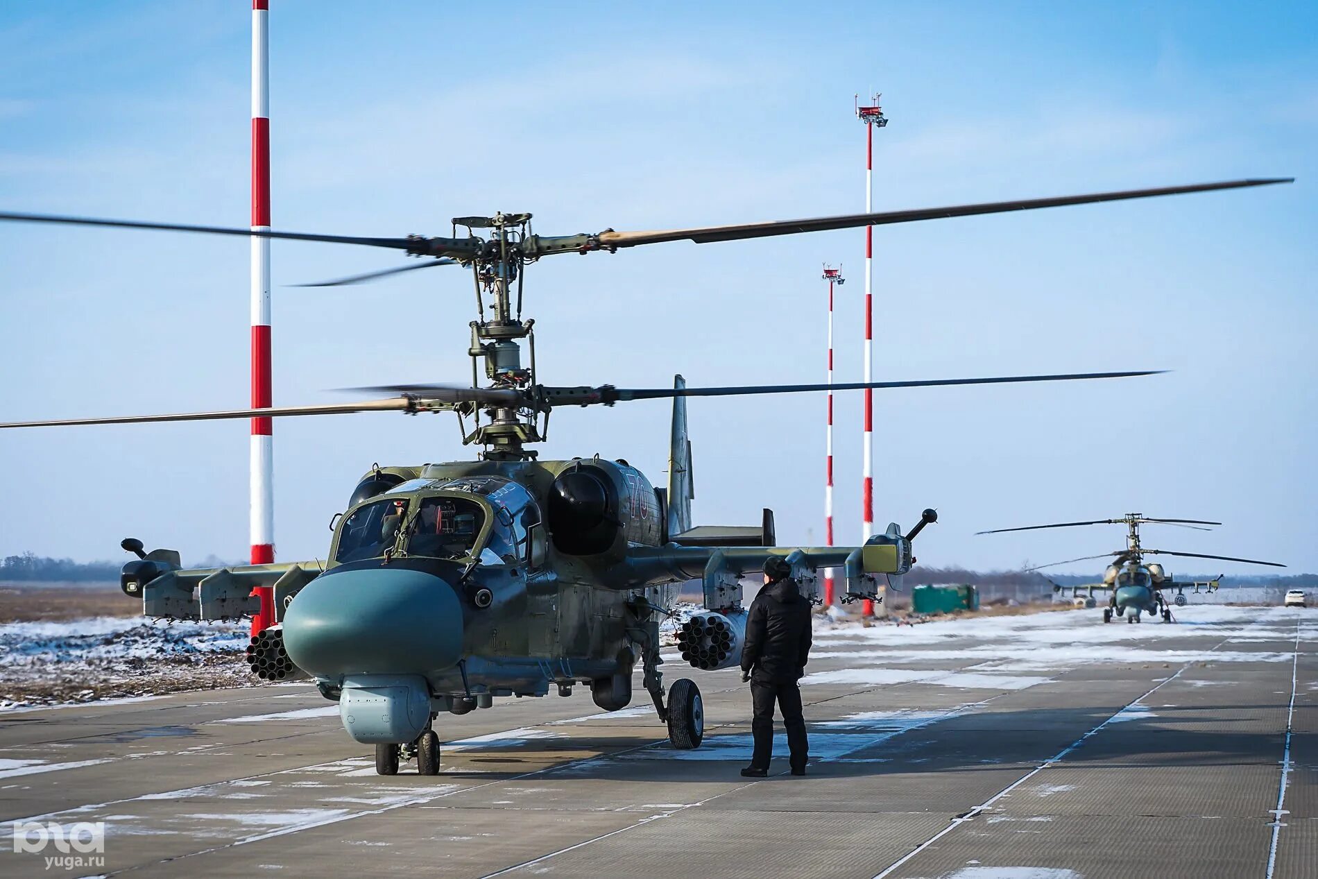 Сле ка 2. Вертолёт к-52 Аллигатор. Вертолет ка-52 "Аллигатор". Ночной охотник вертолет ка 52. Вертолёт Аллигатор ми 28.