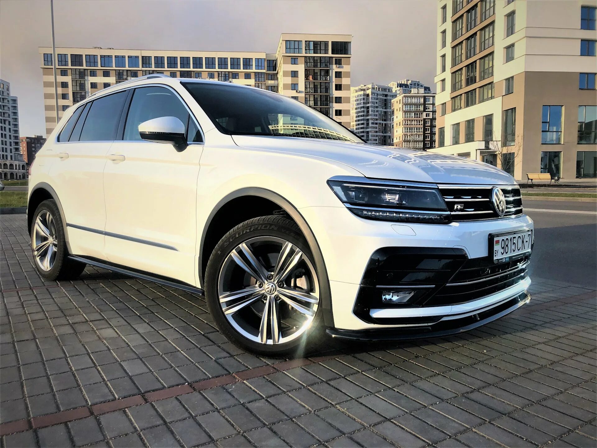 Vw r line. Volkswagen tiguan 2025 r line. volkswagen tiguan 2 r-line. vw tiguan 2 r line. volkswagen tiguan ii r line.