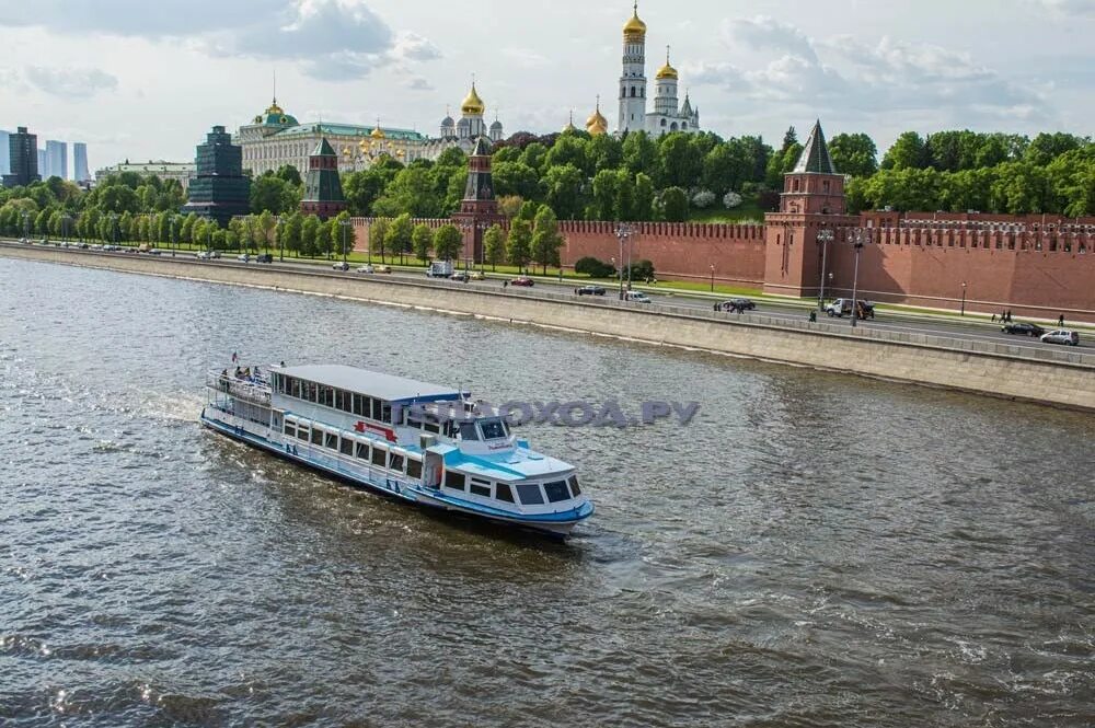 Прогулки на теплоходе 2025. Прогулки на теплоходе 2025