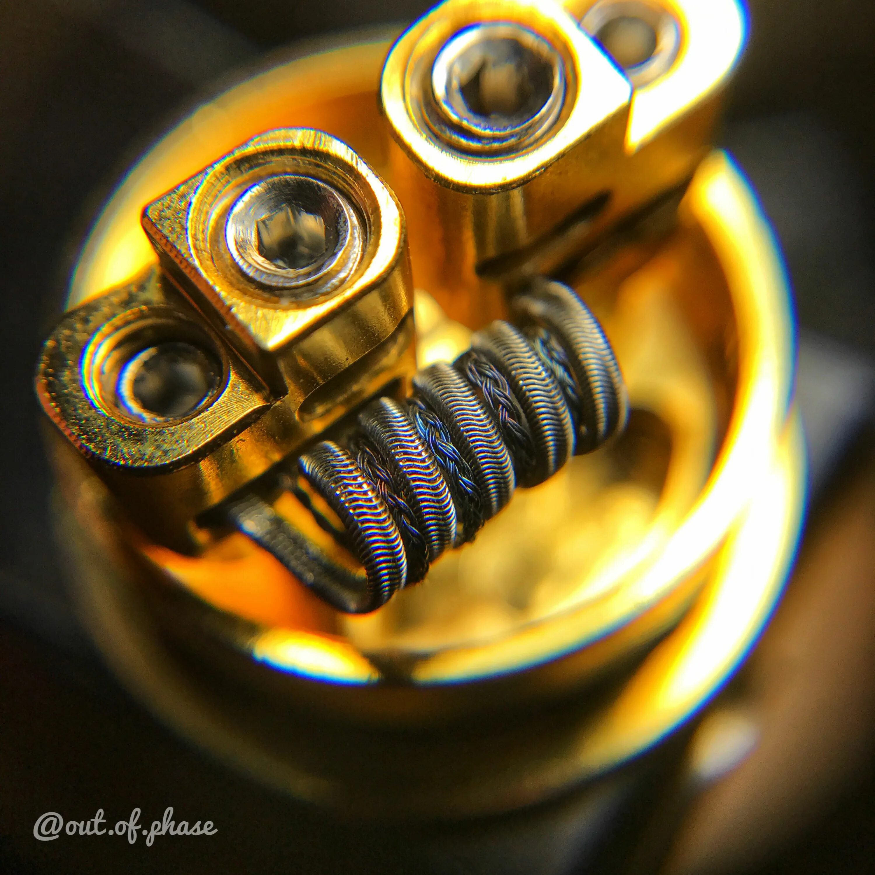 Джаггер Койл. Койл Зипер. Zipper Clapton Coil. Эмбер Койл.