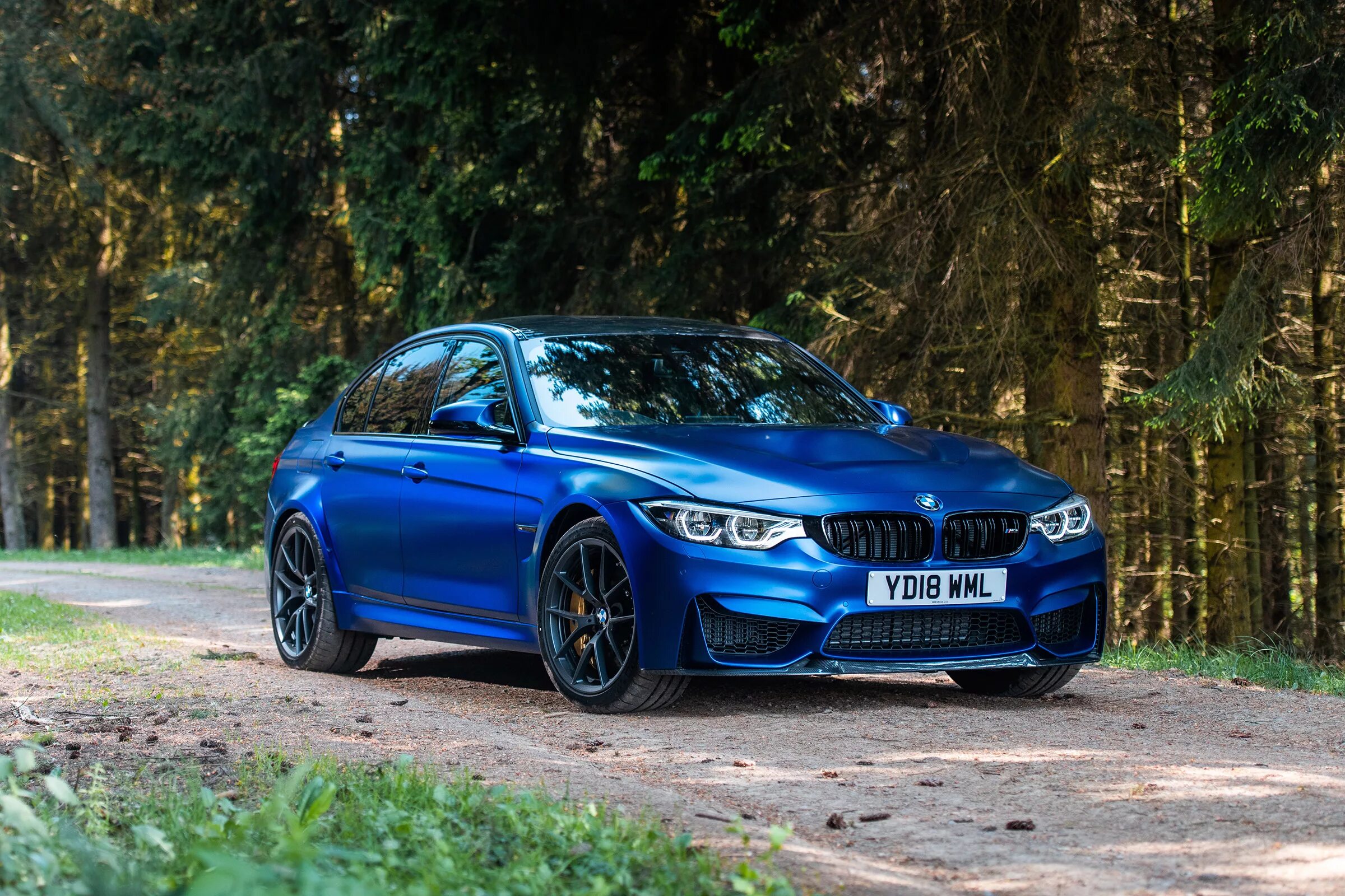 Z b v m 3