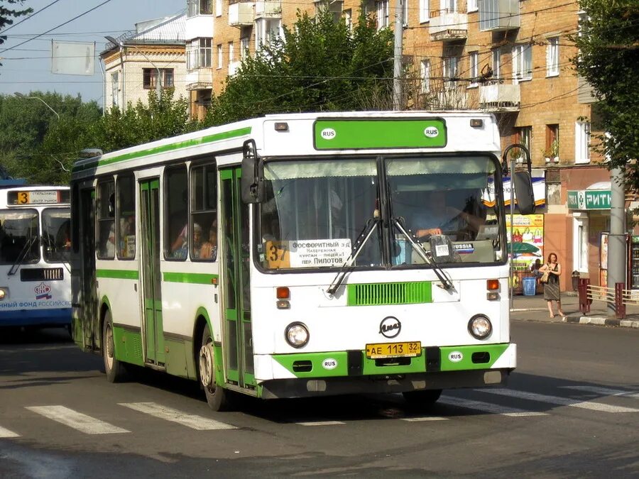 24 автобус брянск. Автобус 19 брянск. автобус 37. автобус 37 брянск. маршрут 37 автобуса брянск.