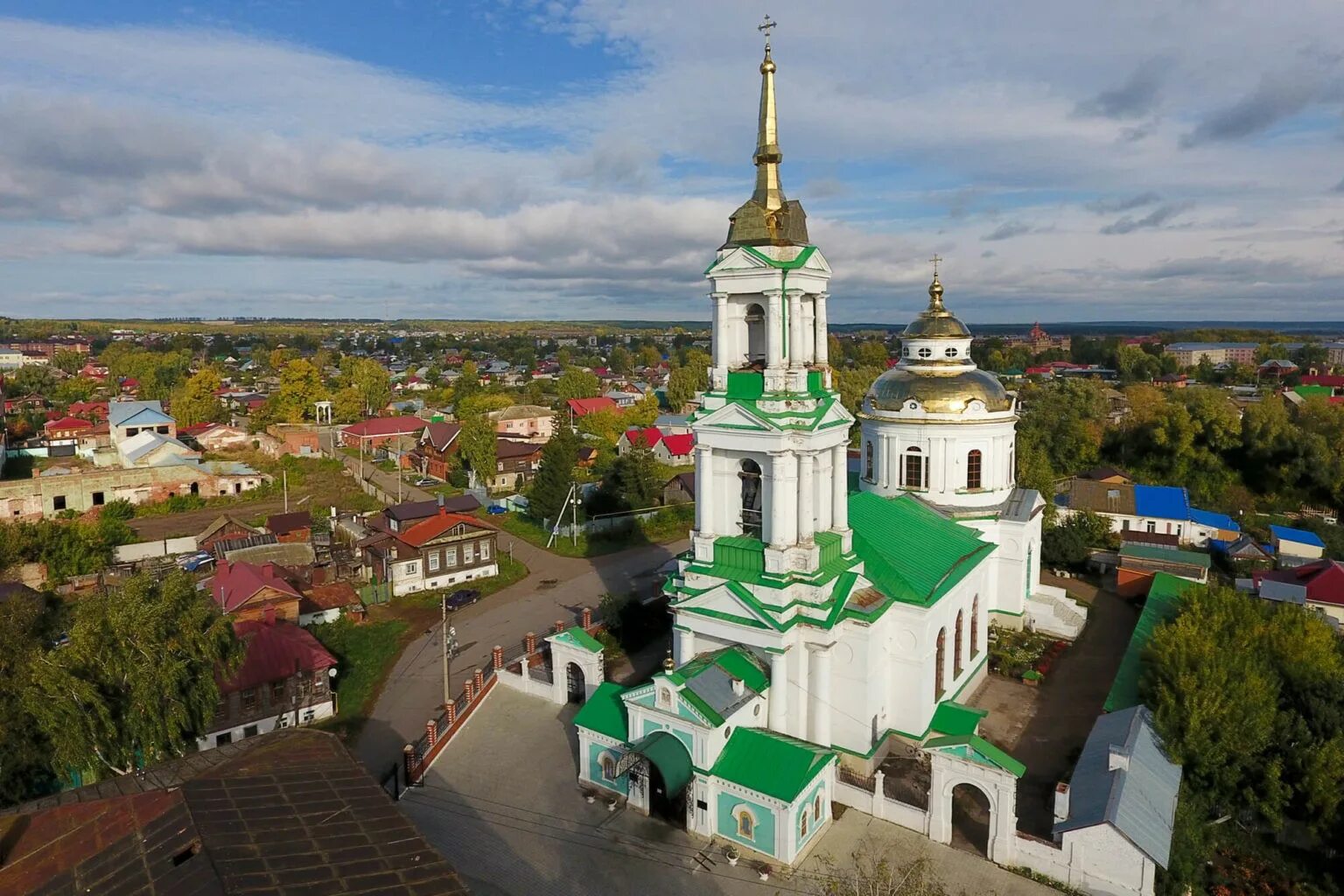 В каком городе находится елабуга. Покровская Церковь Елабуга. Покровского собора в Елабуге.