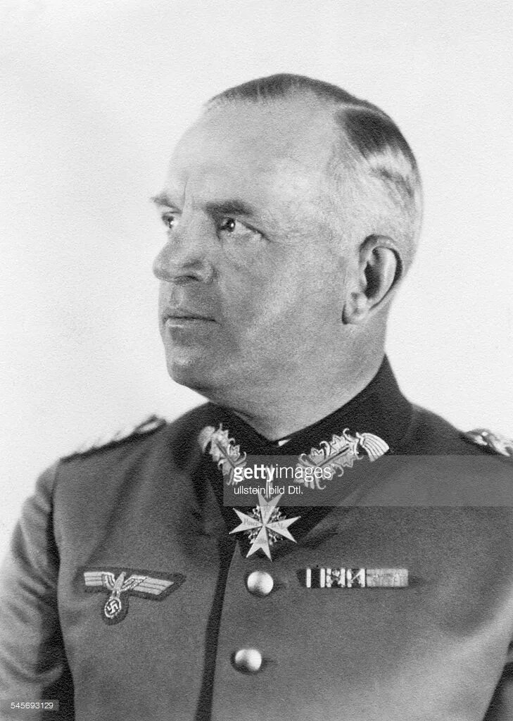 Эрнст буш (актёр). Эрнст буш. Эрнст буш фельдмаршал вермахта. Эрнст буш генерал. Немецкий генерал георг кюхлер.