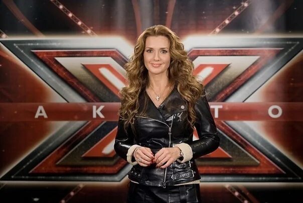 шоу талантов украина оксана марченко. ведущий икс фактор украина. красивые девушки на x фактор. фото х фактора. ведущие х фактор украина девушки.